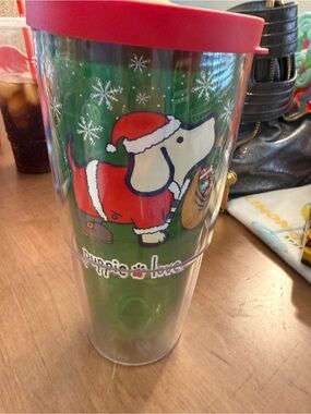 Holiday Puppy love x Tervis Tumbler with Pink Lid